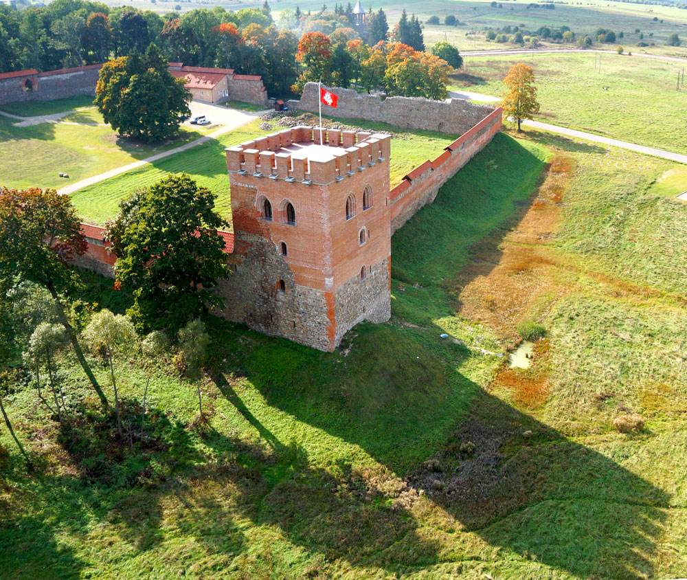 Medininkų pilis iš oro